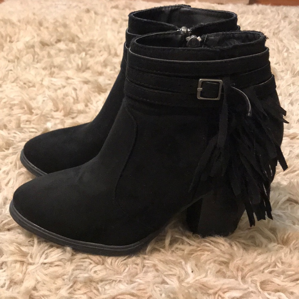 Black suede bootie